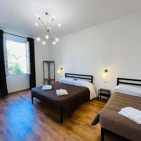 Oriani Bnb Acomodação com café da manhã Florença Exterior foto