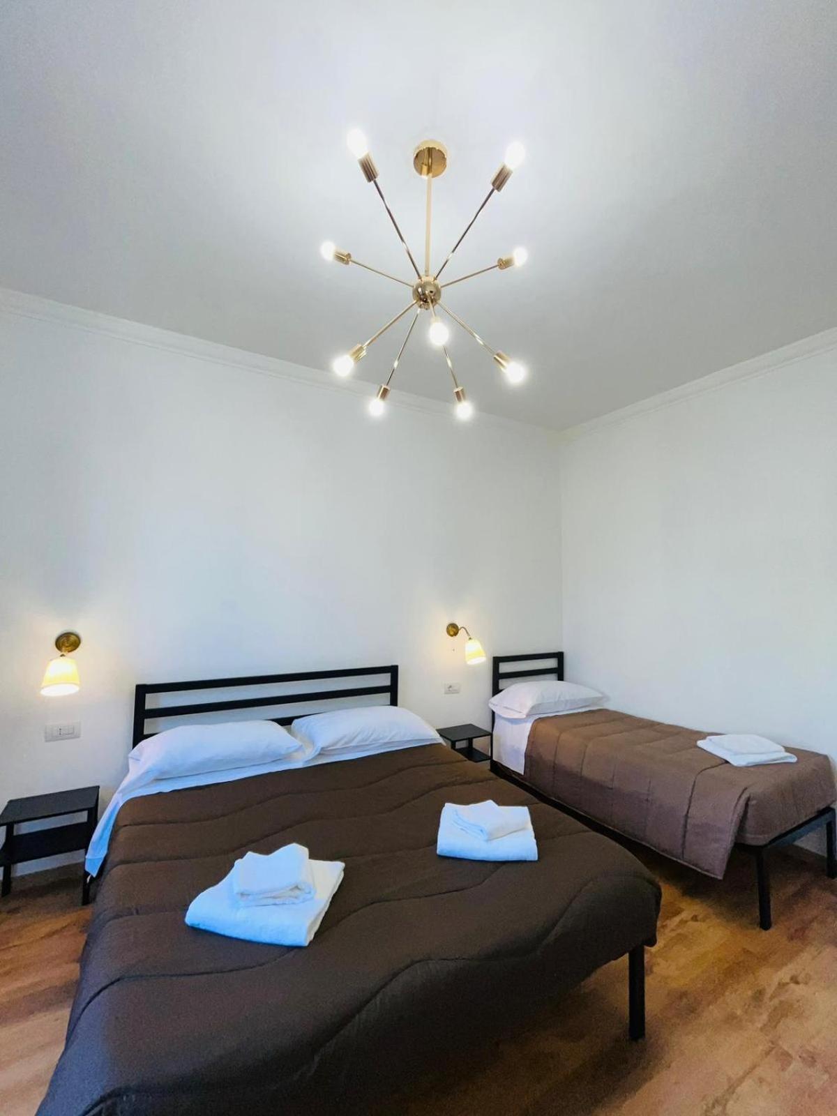 Oriani Bnb Acomodação com café da manhã Florença Exterior foto