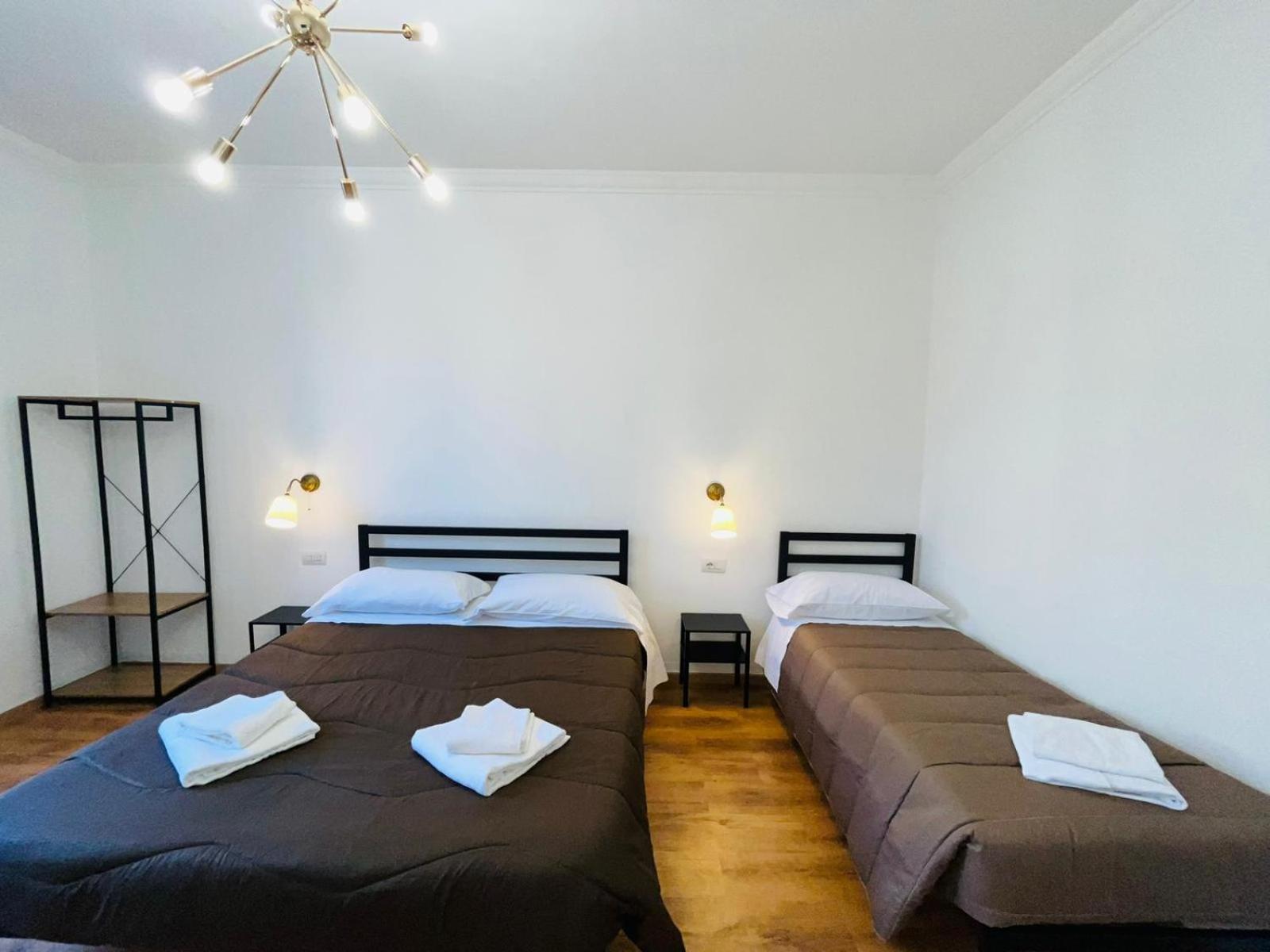 Oriani Bnb Acomodação com café da manhã Florença Exterior foto