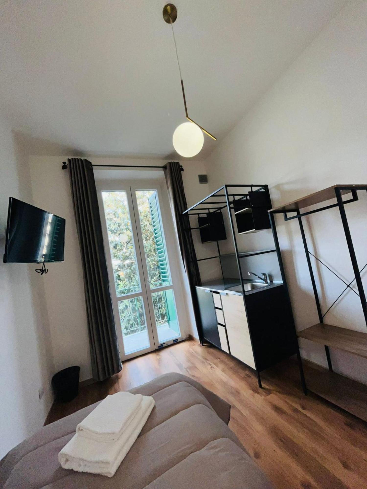 Oriani Bnb Acomodação com café da manhã Florença Exterior foto