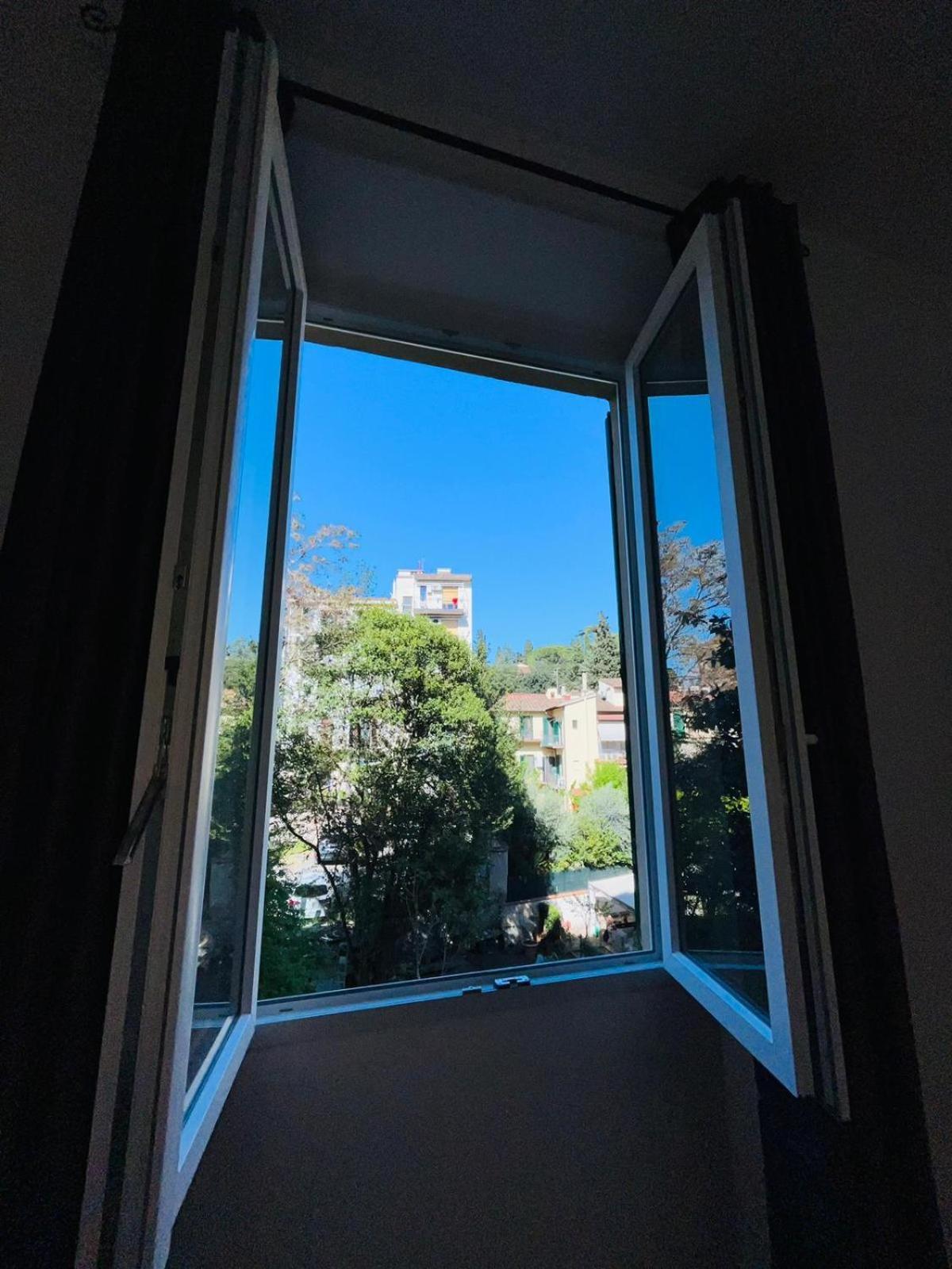 Oriani Bnb Acomodação com café da manhã Florença Exterior foto