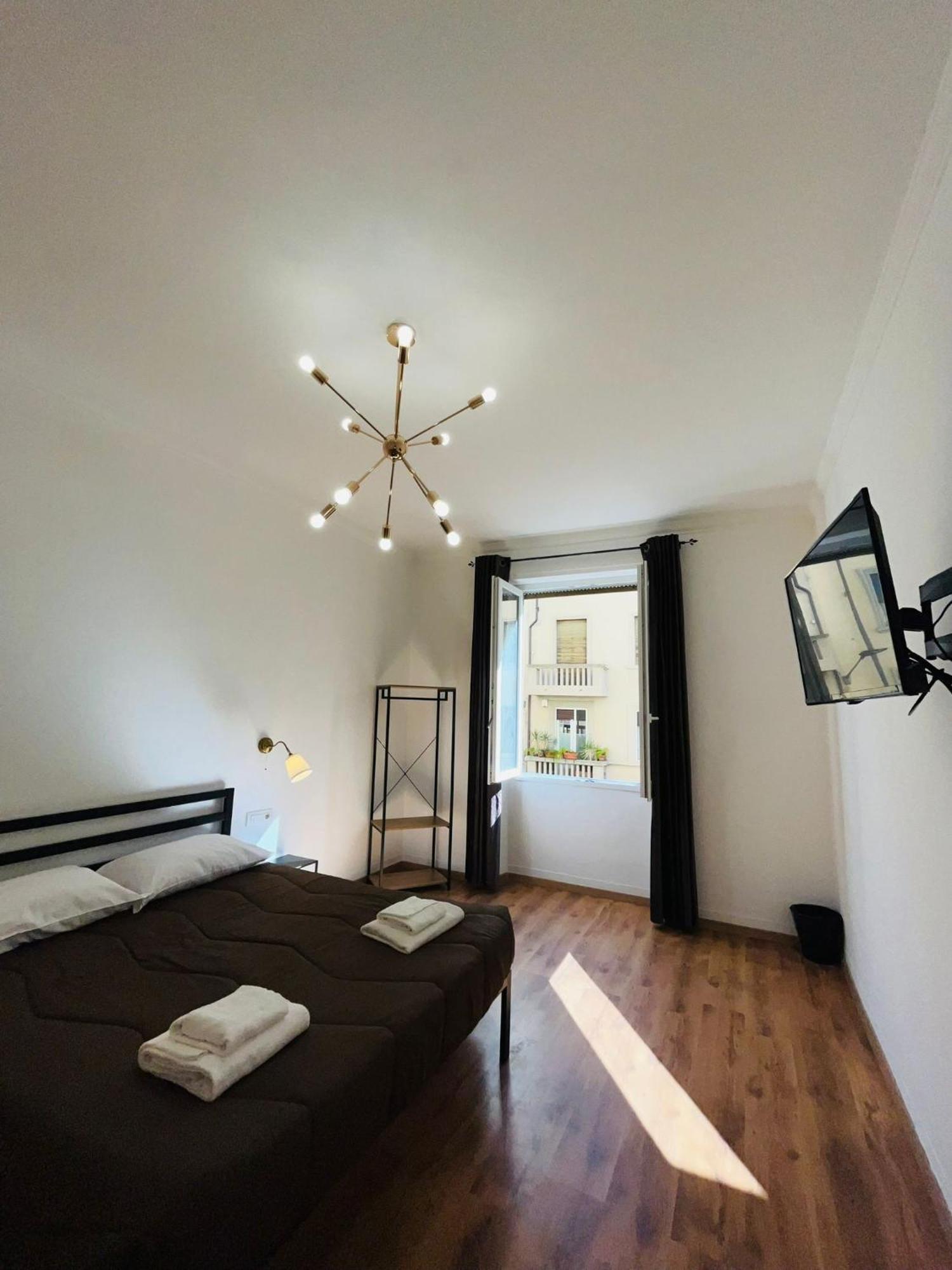Oriani Bnb Acomodação com café da manhã Florença Exterior foto