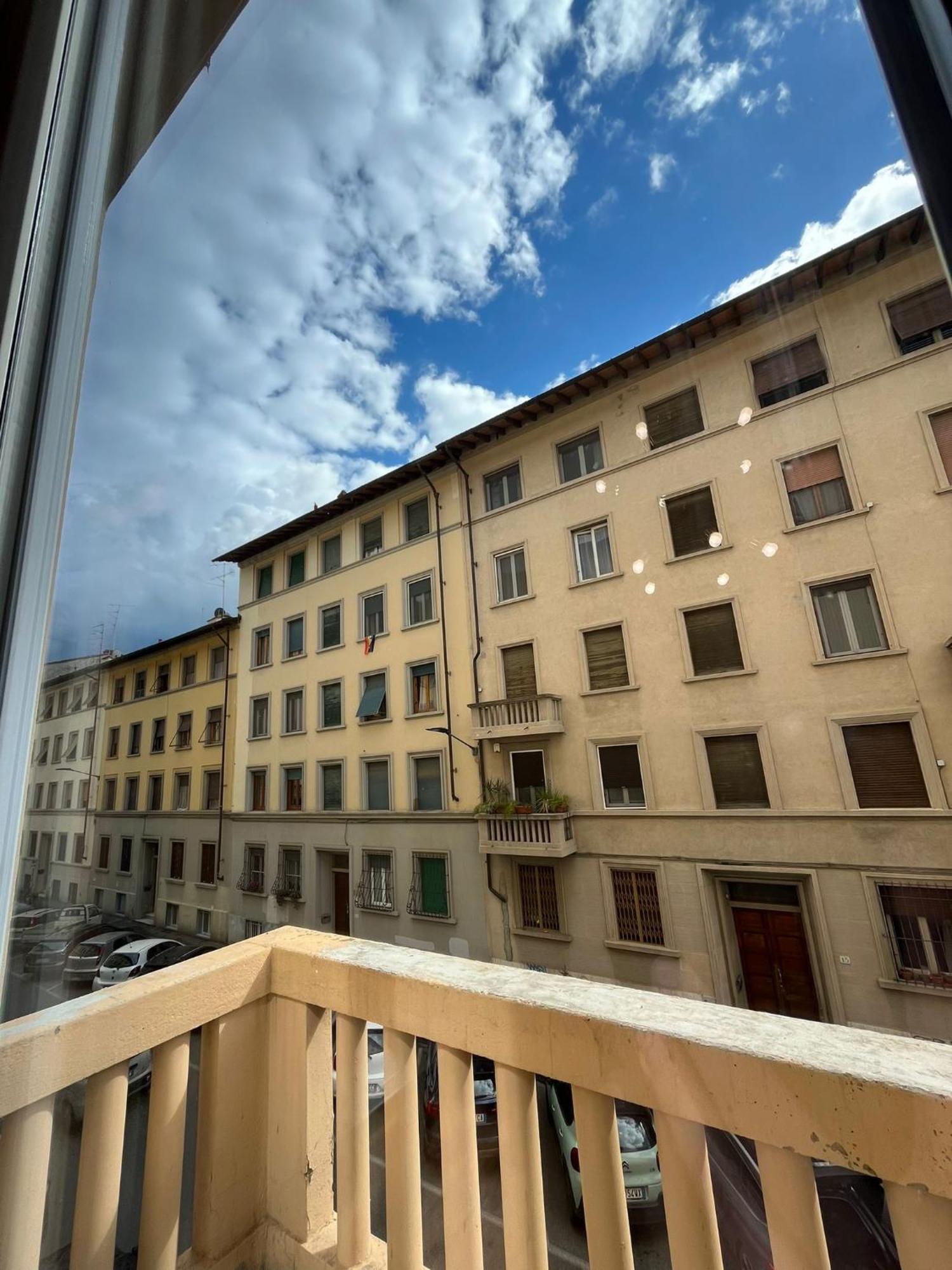 Oriani Bnb Acomodação com café da manhã Florença Exterior foto